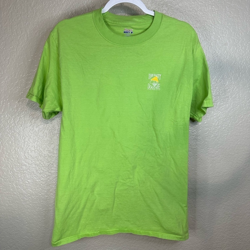 The salty dog cafe short sleeve T-shirt size M Hanes beefy tee. Lime green EUC